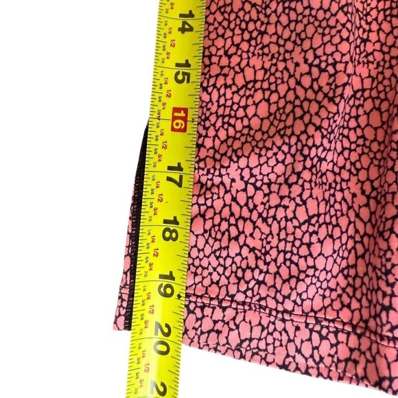 Nike Drive fit leggings Capri pants #Nike #DryFit measurements in pictures
Large - Picture 4 of 4